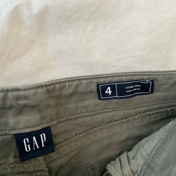 Gap High Rise Loose Khaki - Picture 2 of 4